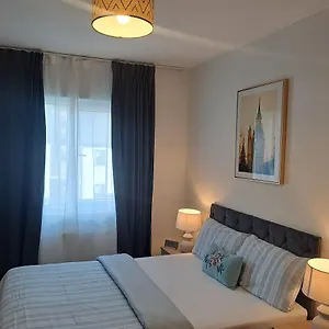 Cozy Bedroom In Lucan, Homestay Dublin